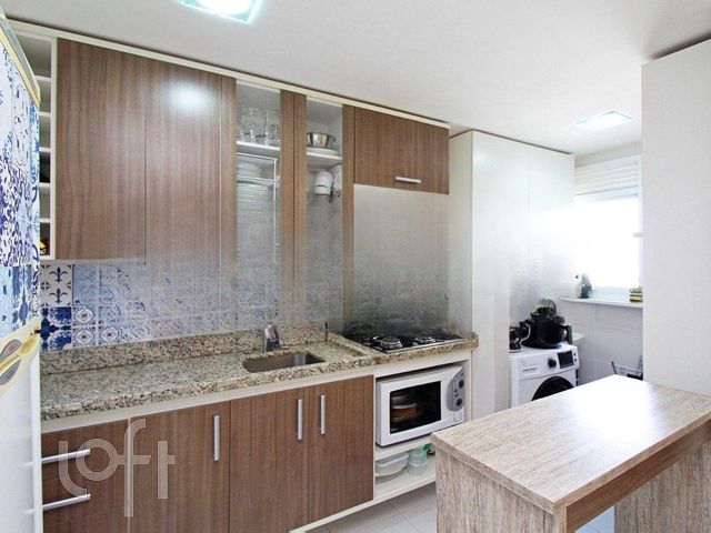 Apartamento com 60m², 2 dormitórios, 2 vagas, Cristo Redentor em Porto Alegre