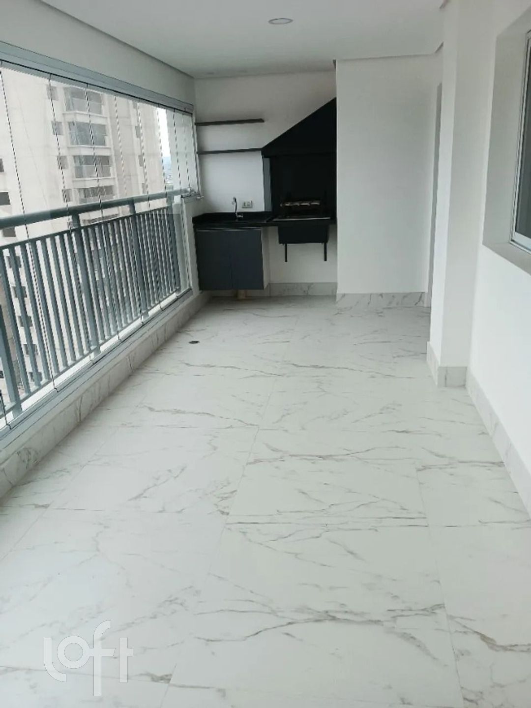 Apartamento à venda com 2 quartos, 74m² - Foto 2