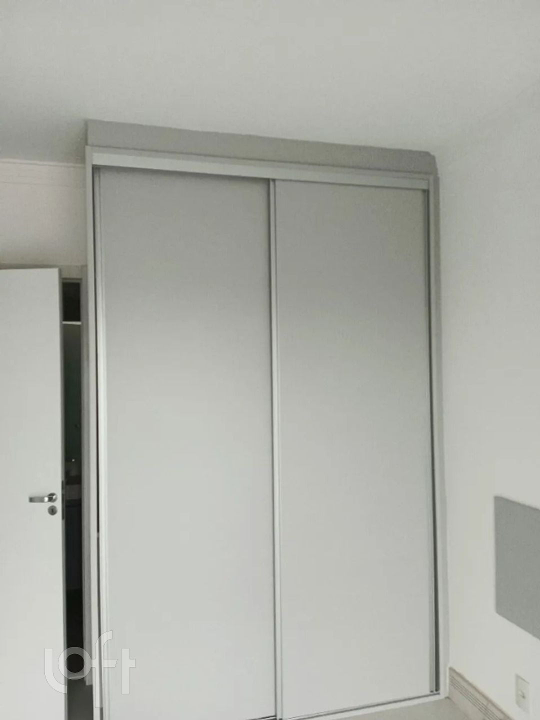 Apartamento à venda com 2 quartos, 74m² - Foto 4