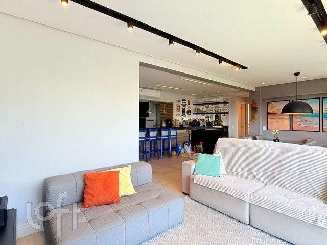 Apartamento com 76m², 3 dormitórios, 2 vagas, Boa Vista em Porto Alegre