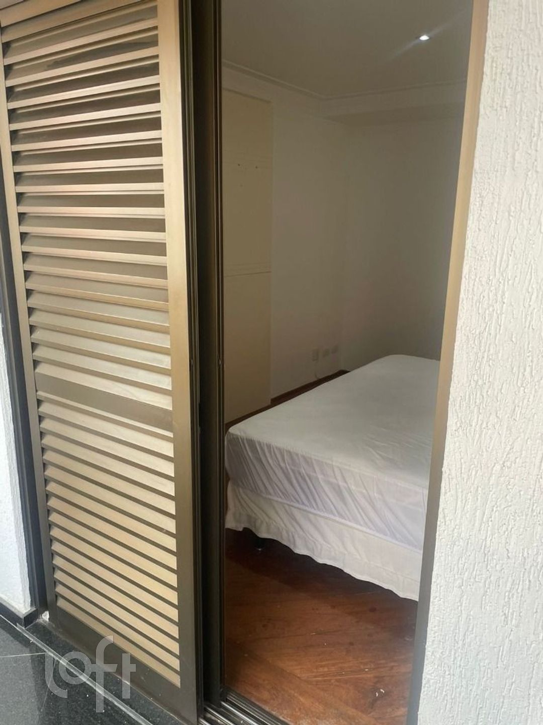 Apartamento à venda com 3 quartos, 330m² - Foto 4