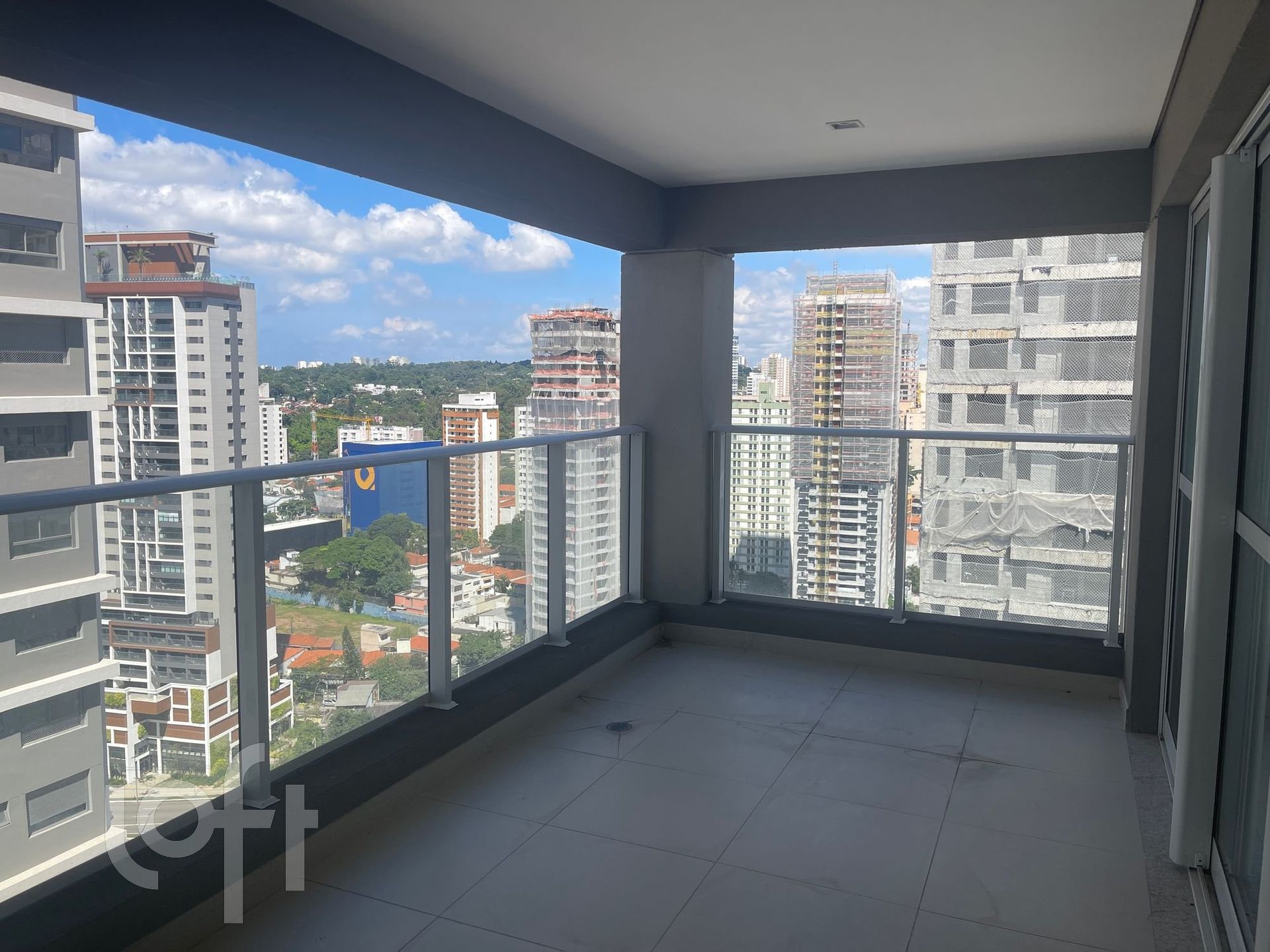 Apartamento à venda com 2 quartos, 102m² - Foto 4