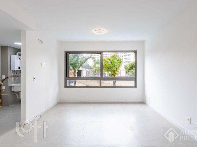 Apartamento com 75m², 3 dormitórios, 1 suíte, 2 vagas, Santana em Porto Alegre