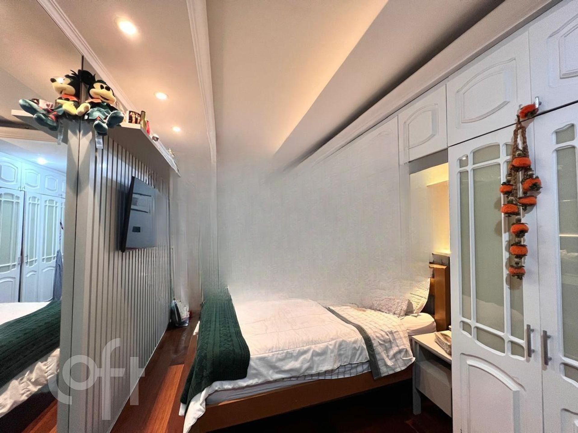 Apartamento à venda com 3 quartos, 235m² - Foto 7