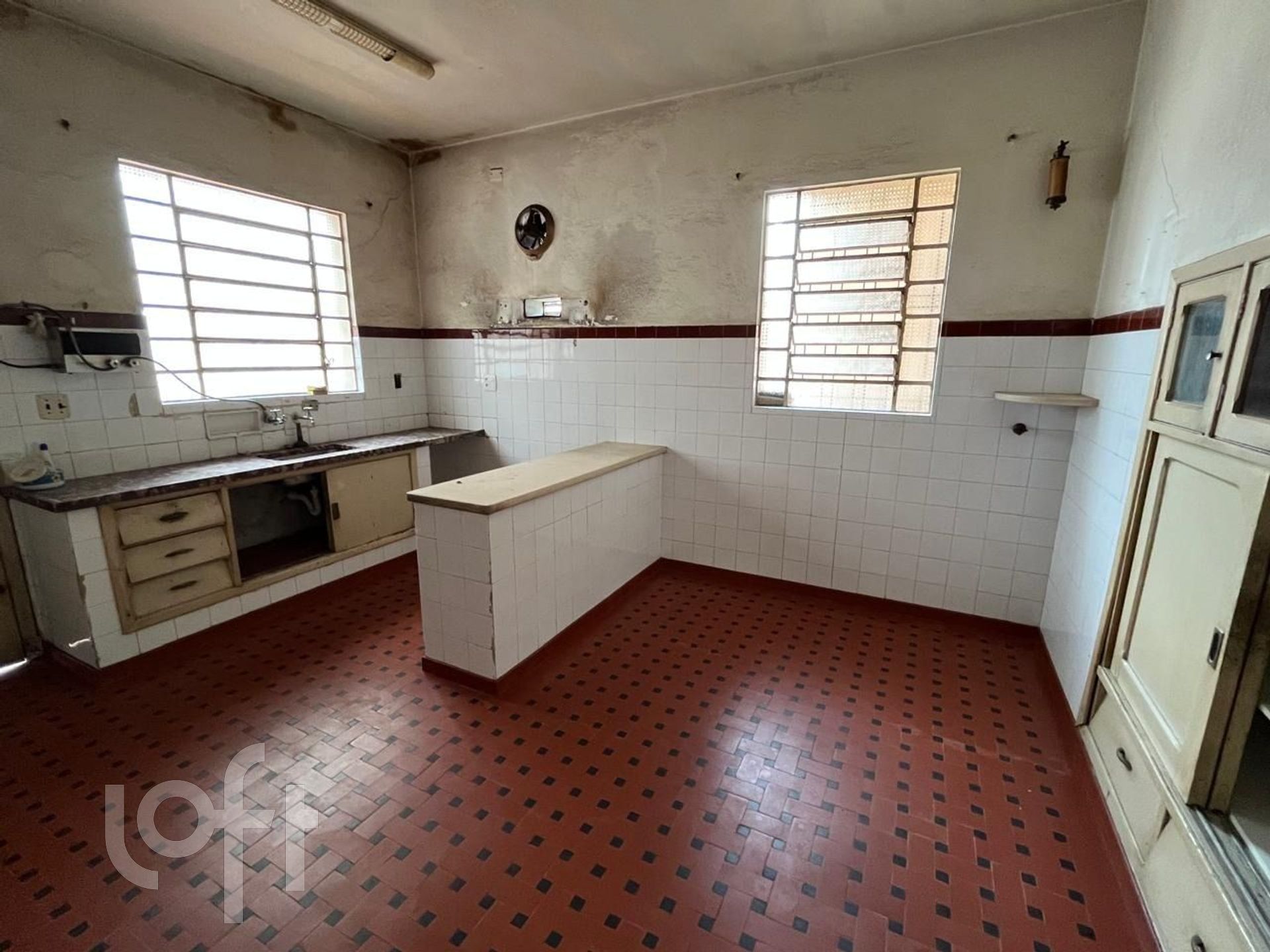 Imagem da propriedade PUhw04c2 4