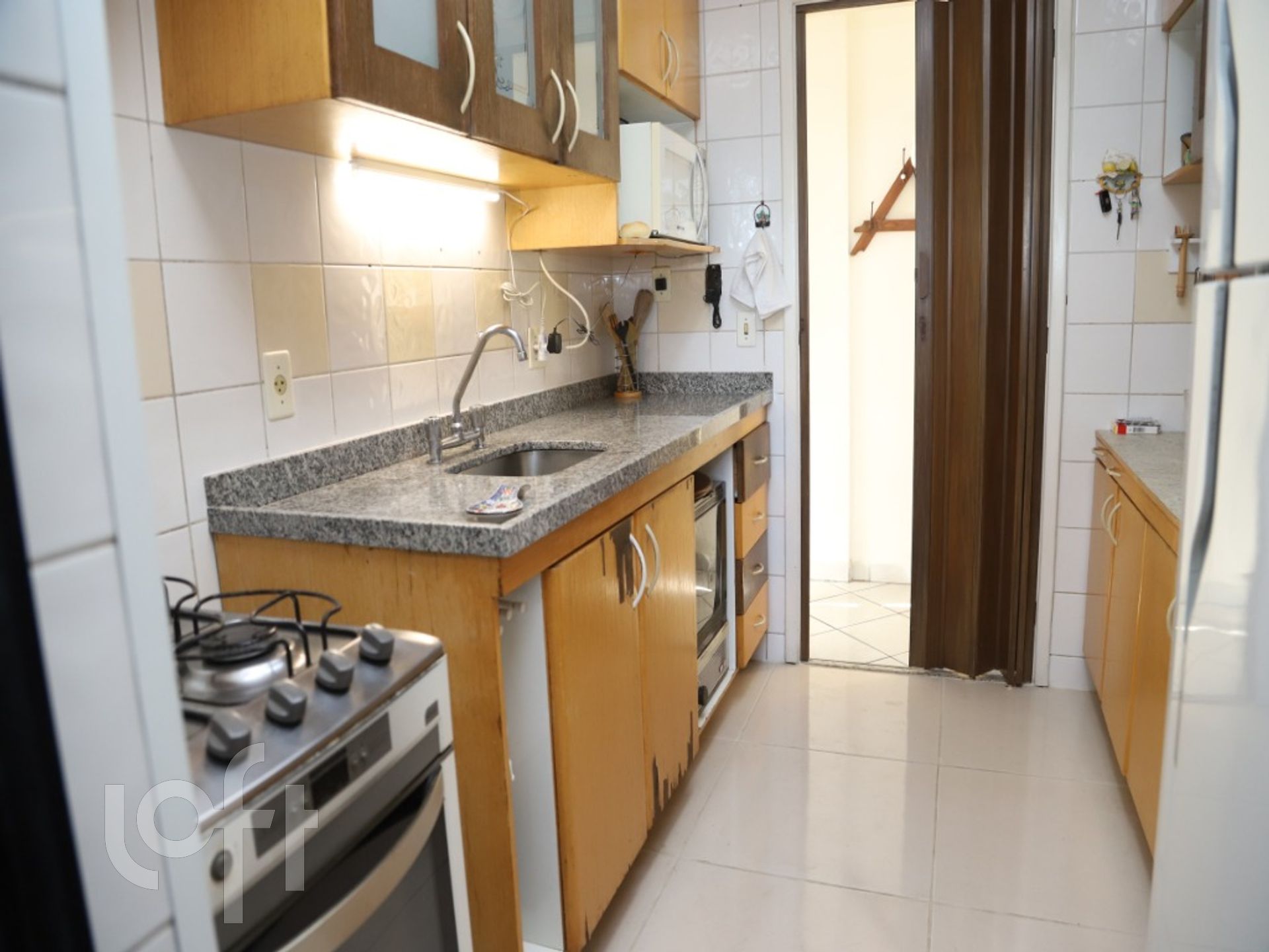 Apartamento à venda com 3 quartos, 70m² - Foto 12