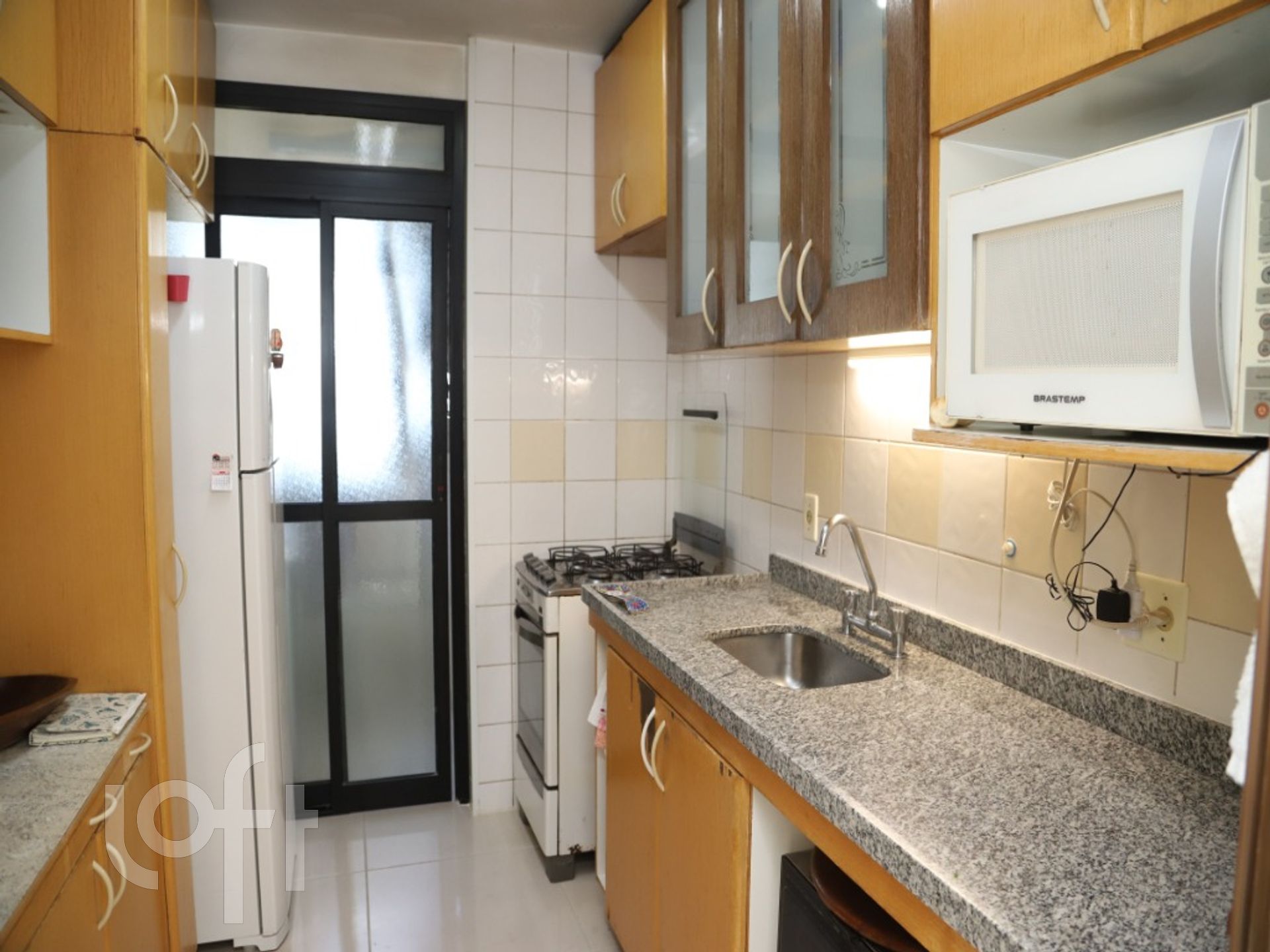 Apartamento à venda com 3 quartos, 70m² - Foto 10