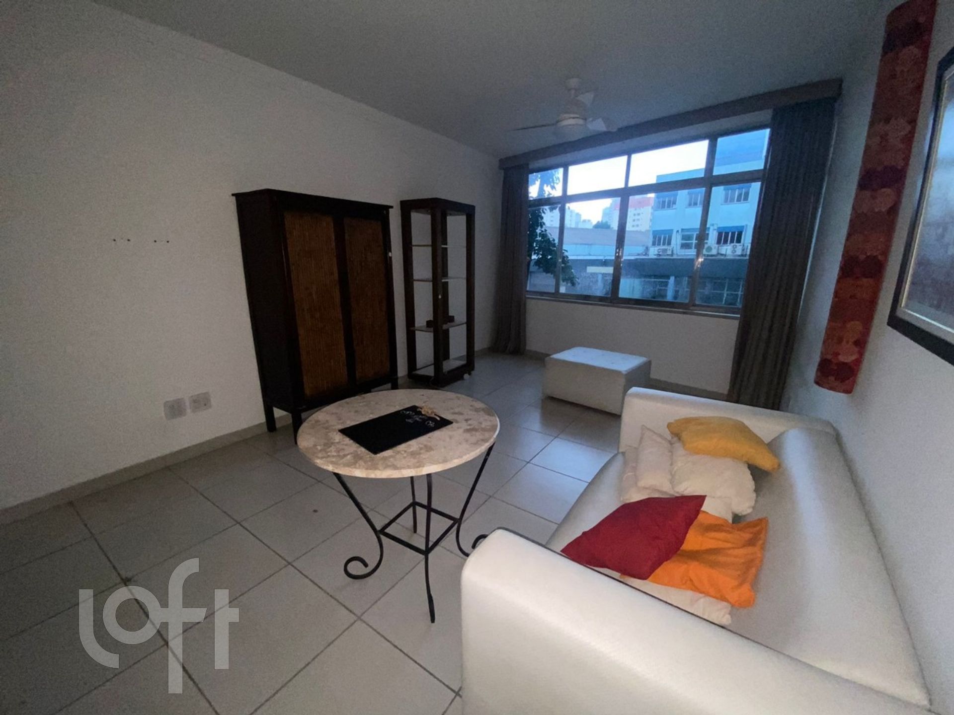 Apartamento à venda com 1 quarto, 43m² - Foto 5