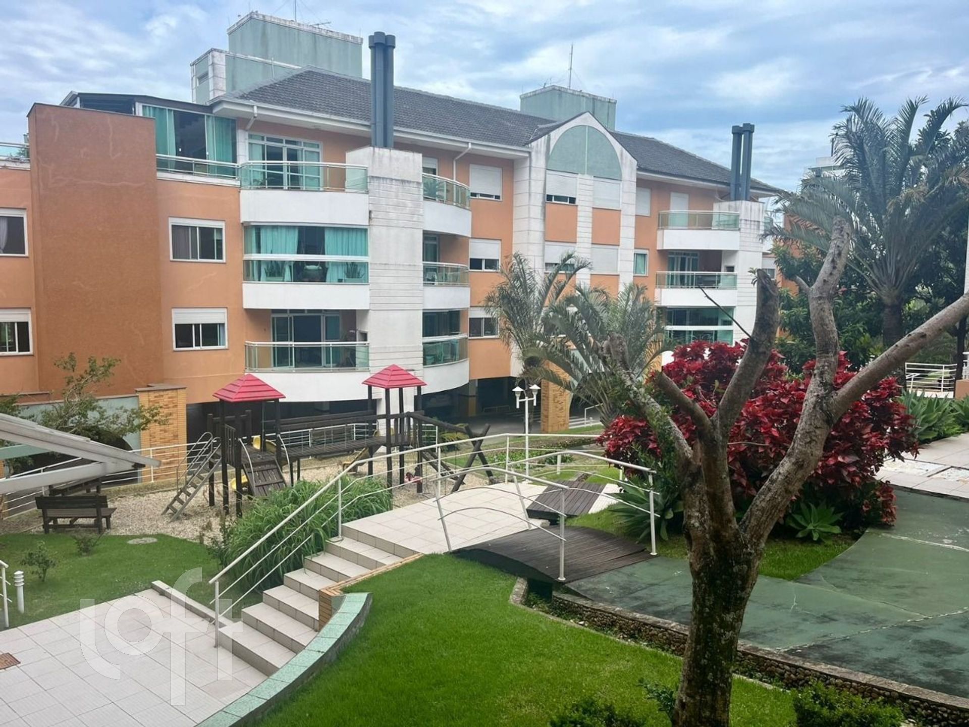 Apartamento à venda em Saco dos limões com 104 m², 3 quartos, 1 suíte, 1 vaga