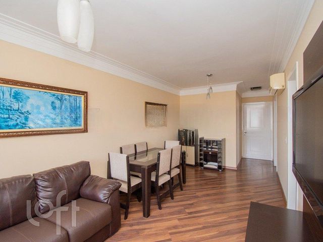 Apartamento com 71m², 2 dormitórios, 1 suíte, 1 vaga, Cristo Redentor em Porto Alegre