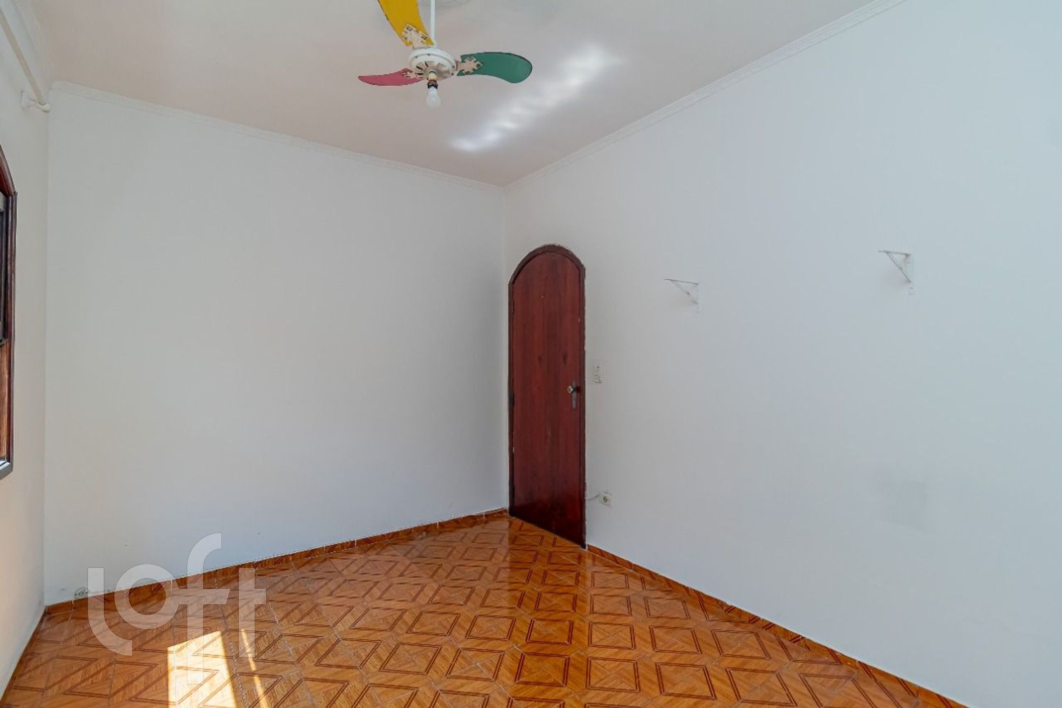 Imagem da propriedade PUuzsiur 21