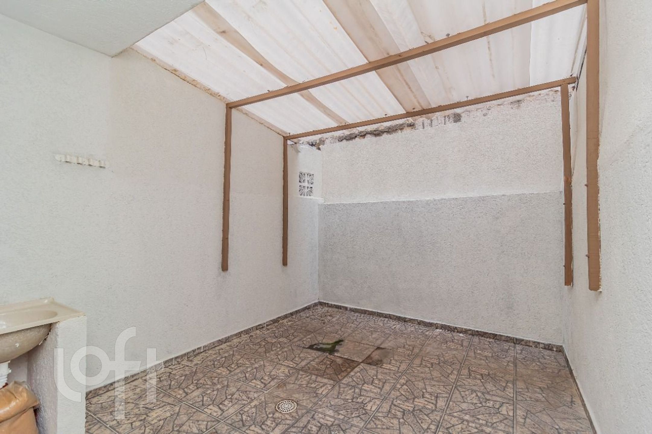 Imagem da propriedade PU1n7crs2 11