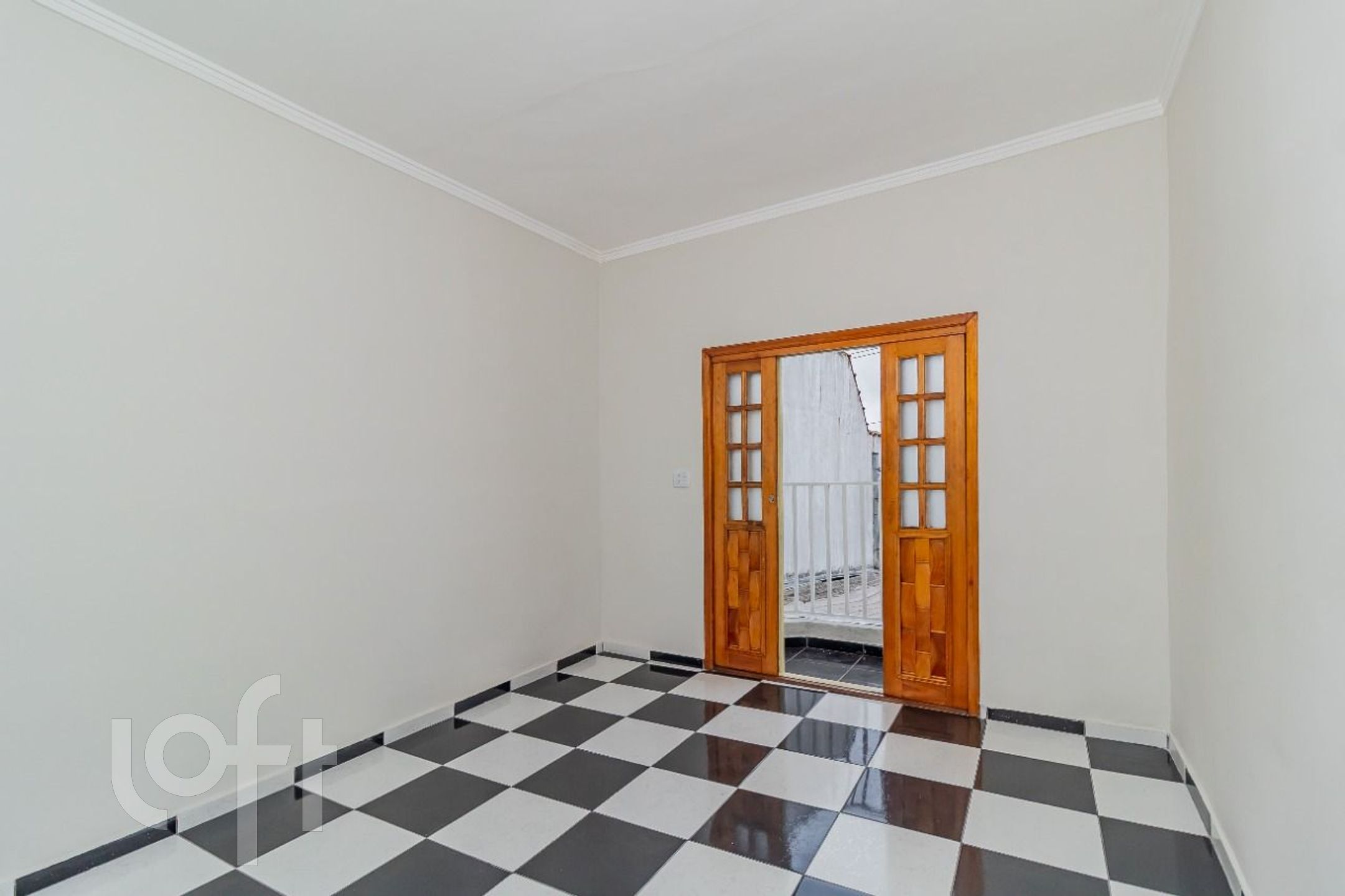 Imagem da propriedade PU1n7crs2 24