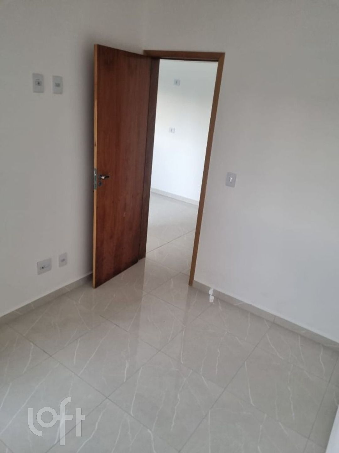 Apartamento à venda com 2 quartos, 40m² - Foto 4