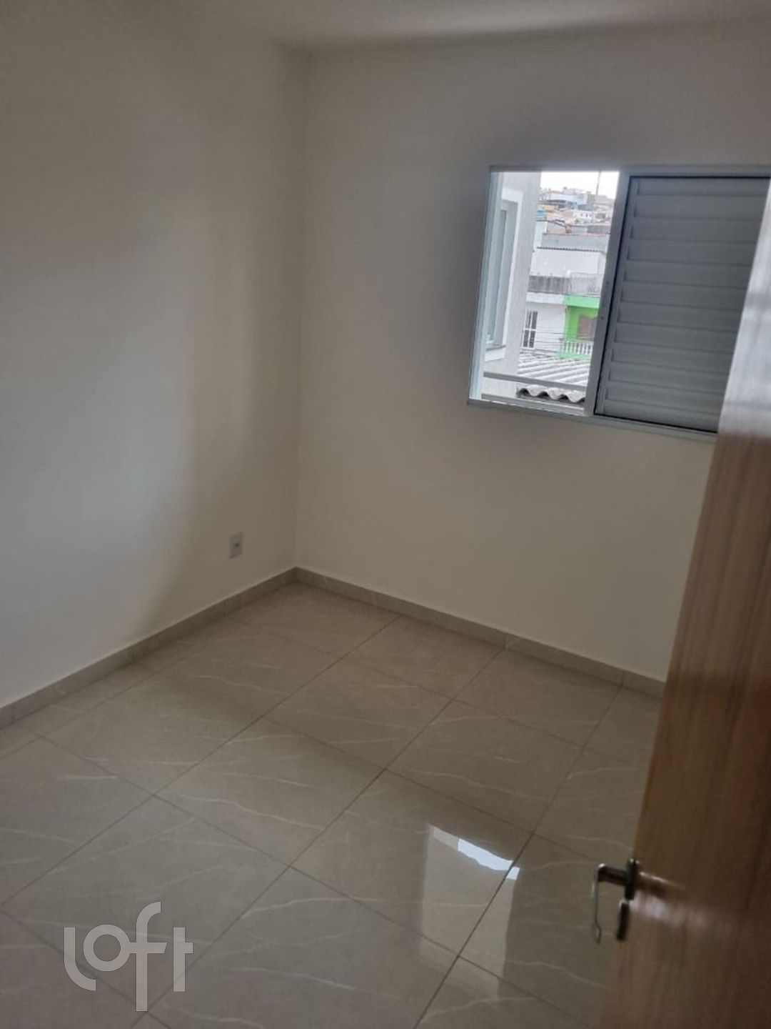 Apartamento à venda com 2 quartos, 40m² - Foto 13