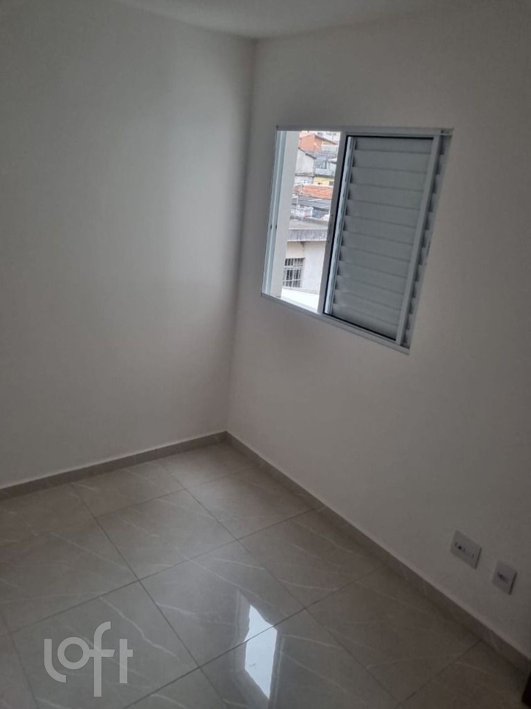 Apartamento à venda com 2 quartos, 40m² - Foto 6