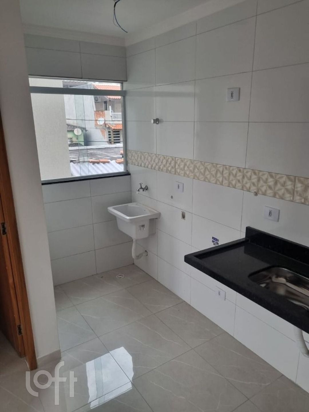 Apartamento à venda com 2 quartos, 40m² - Foto 11