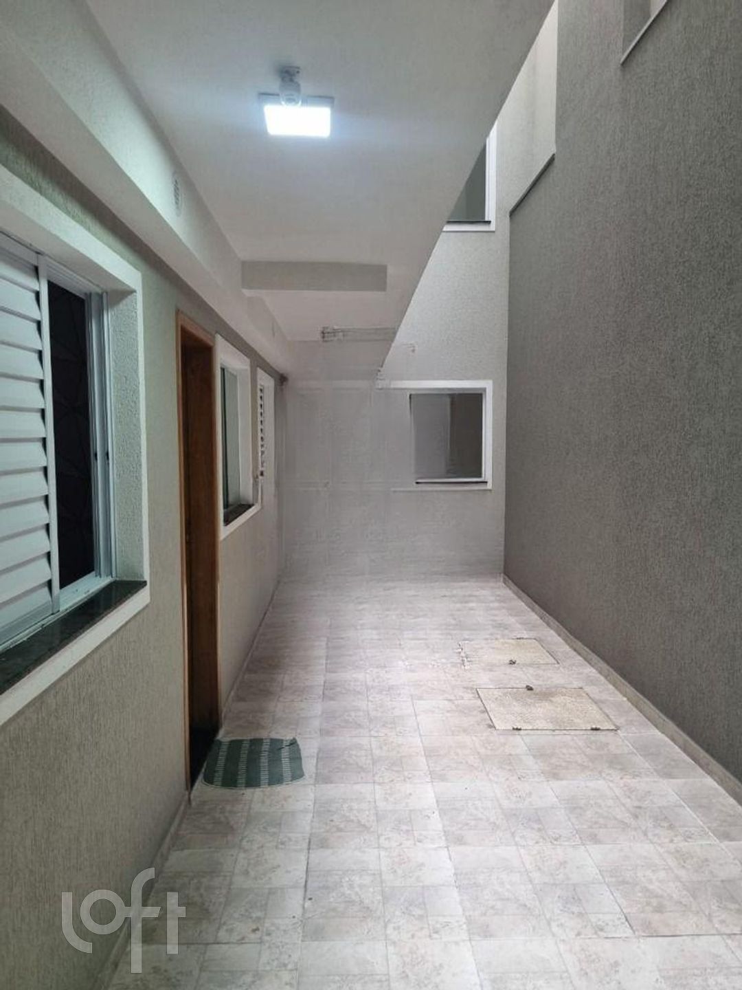 Apartamento à venda com 2 quartos, 40m² - Foto 14