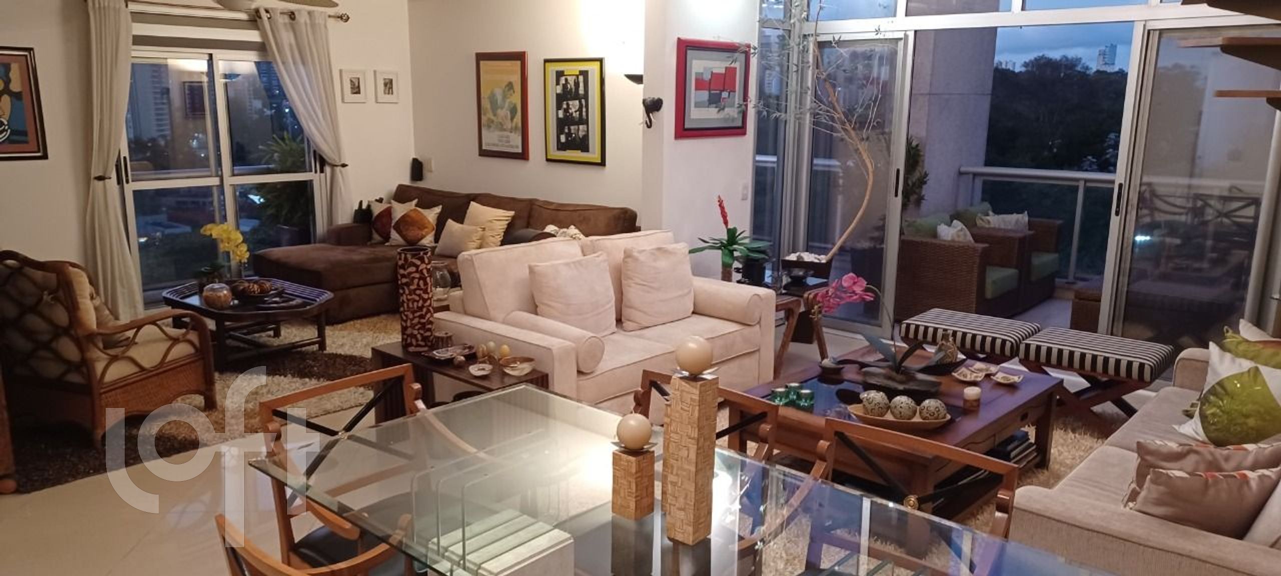Apartamento à venda com 2 quartos, 162m² - Foto 1