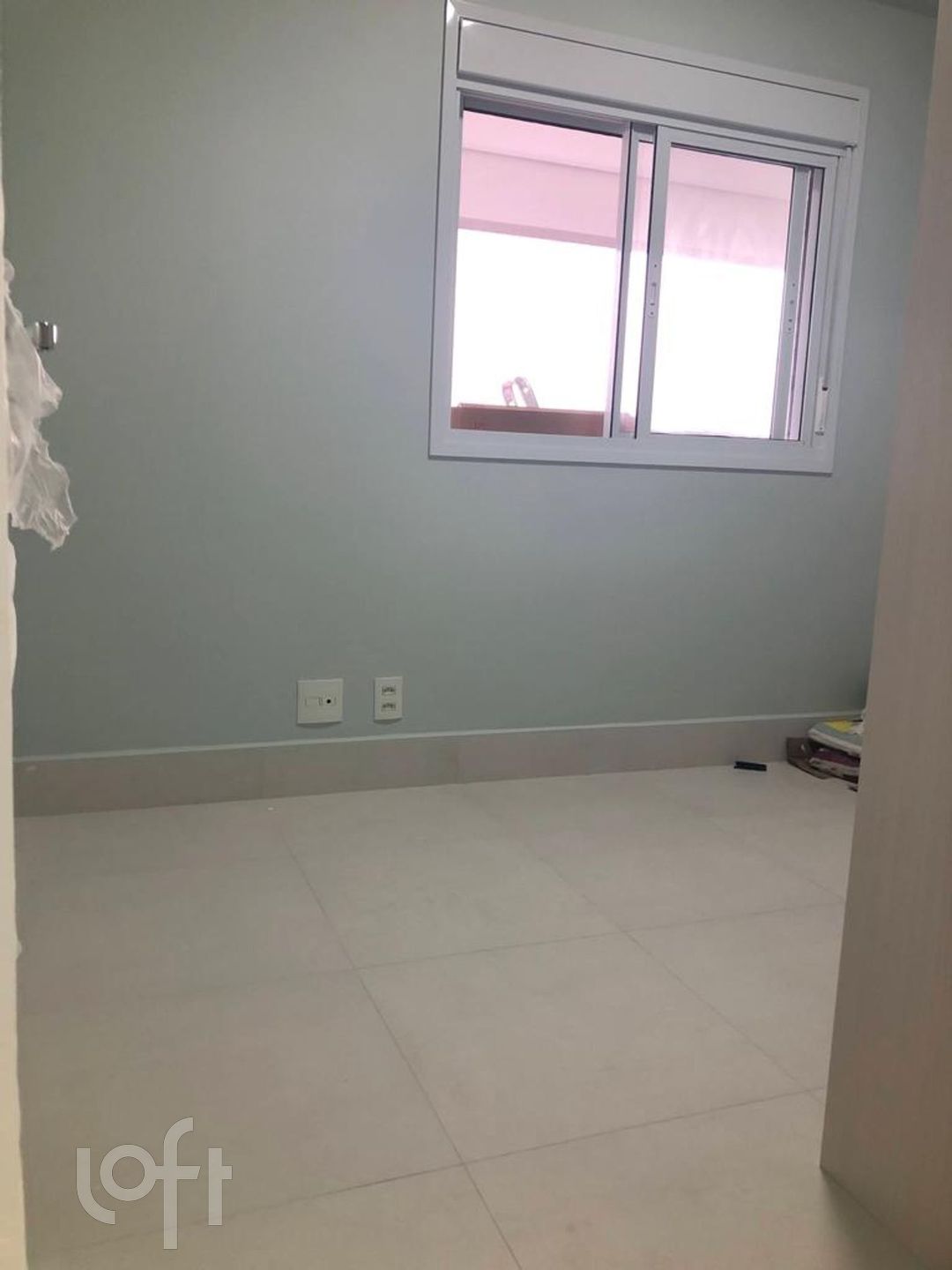 Apartamento à venda com 2 quartos, 71m² - Foto 4