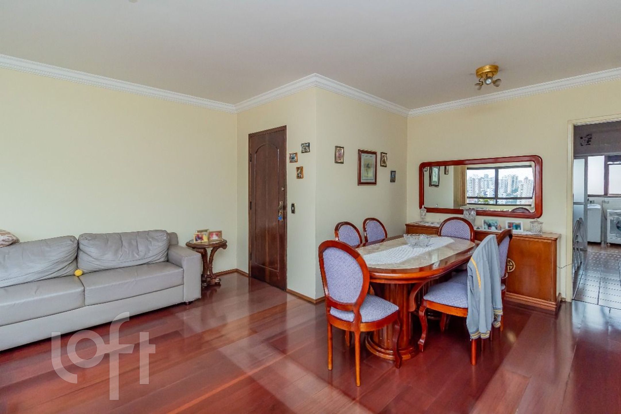 Apartamento à venda em Vila Gumercindo com 114 m²,