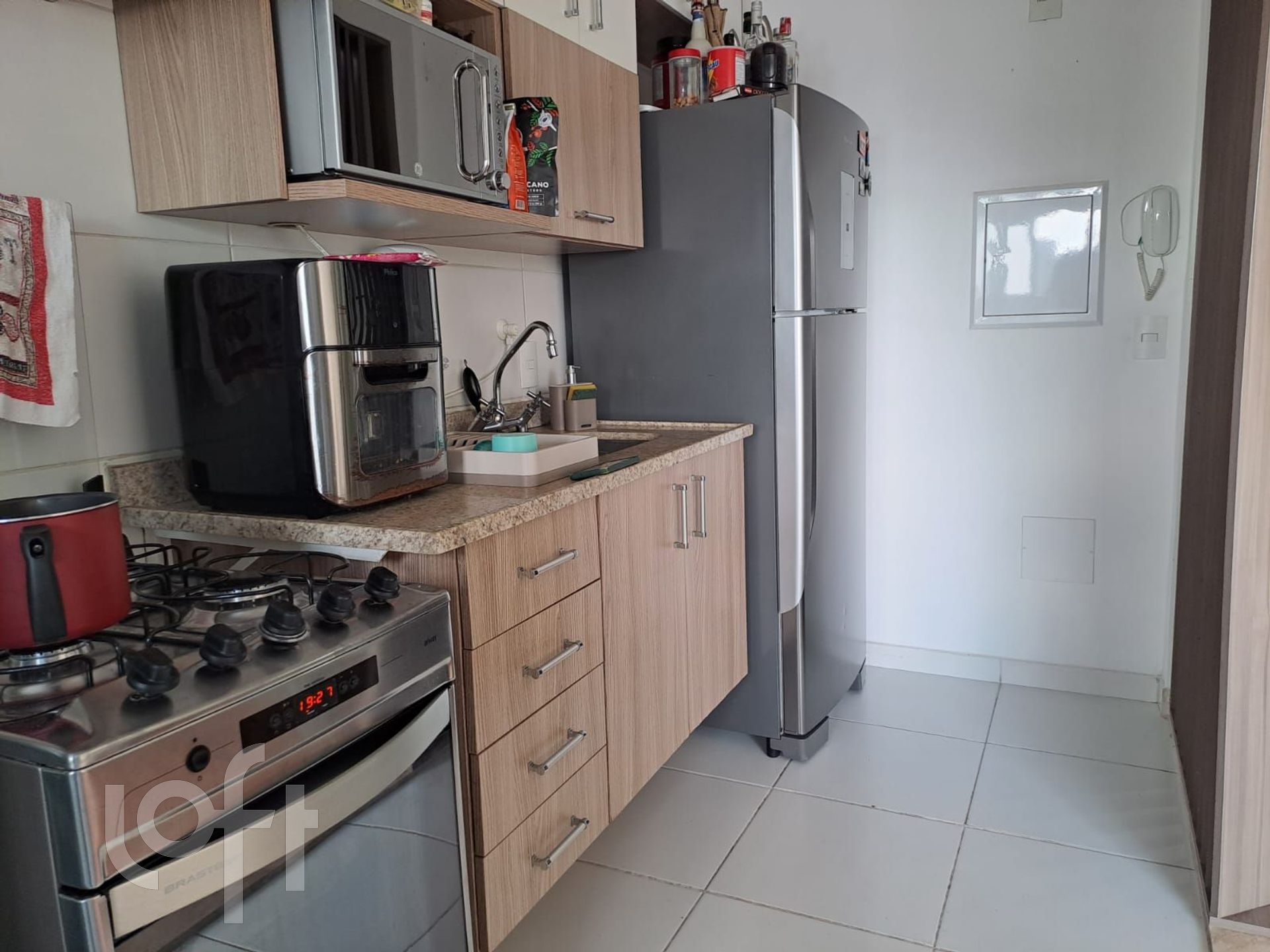 Apartamento à venda com 2 quartos, 64m² - Foto 8