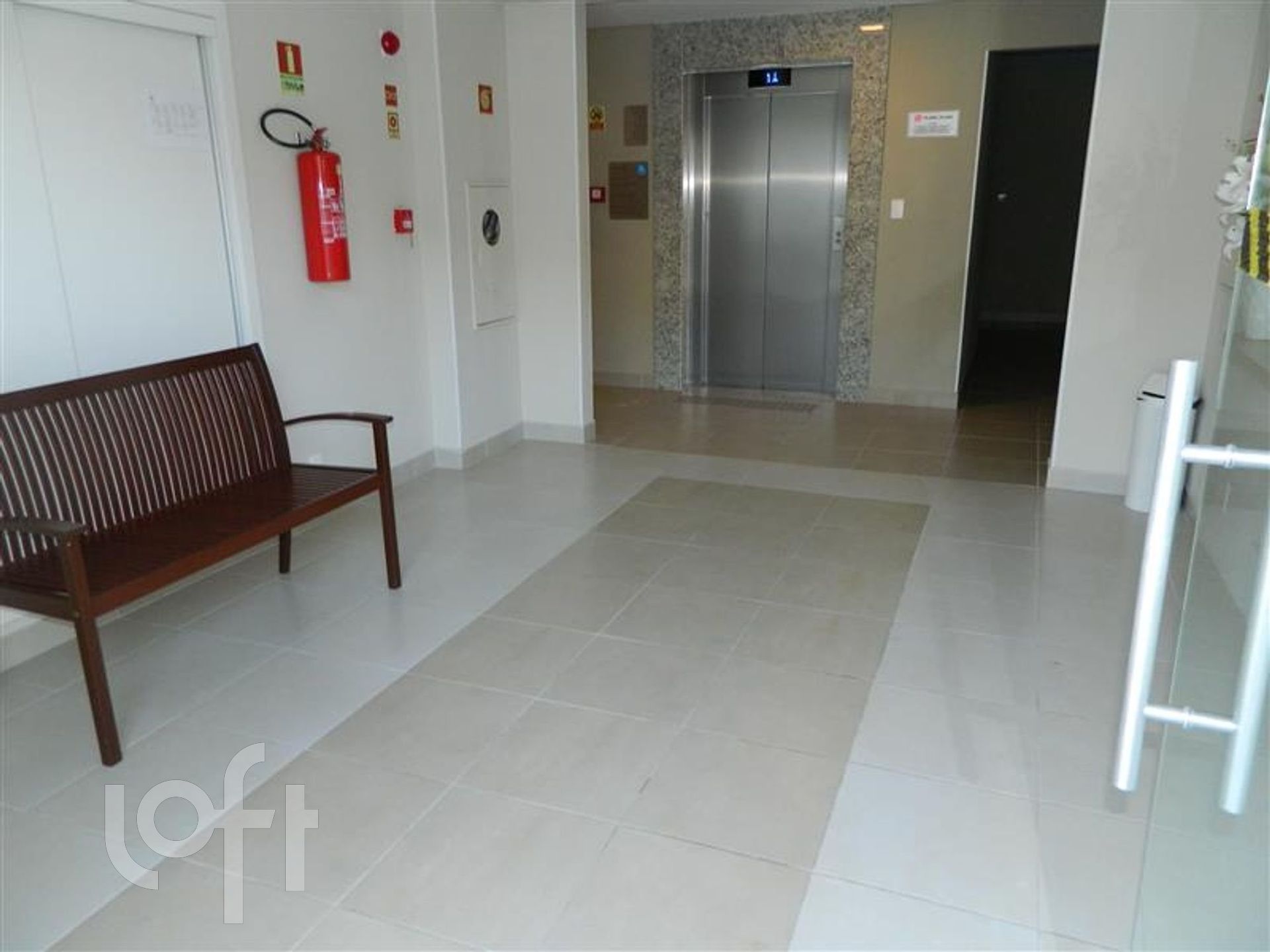 Apartamento à venda com 1 quarto, 28m² - Foto 12