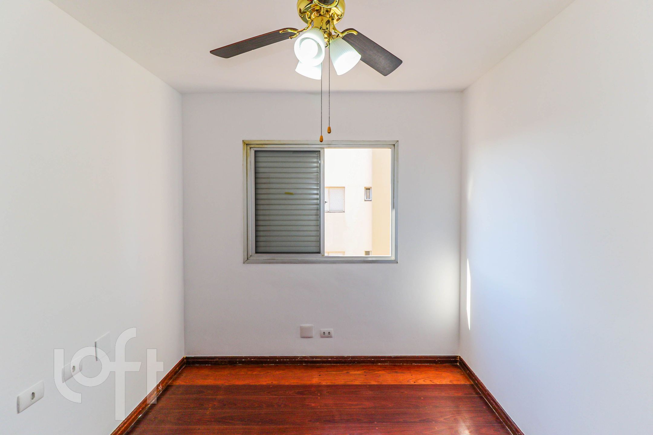 Apartamento à venda com 2 quartos, 70m² - Foto 19