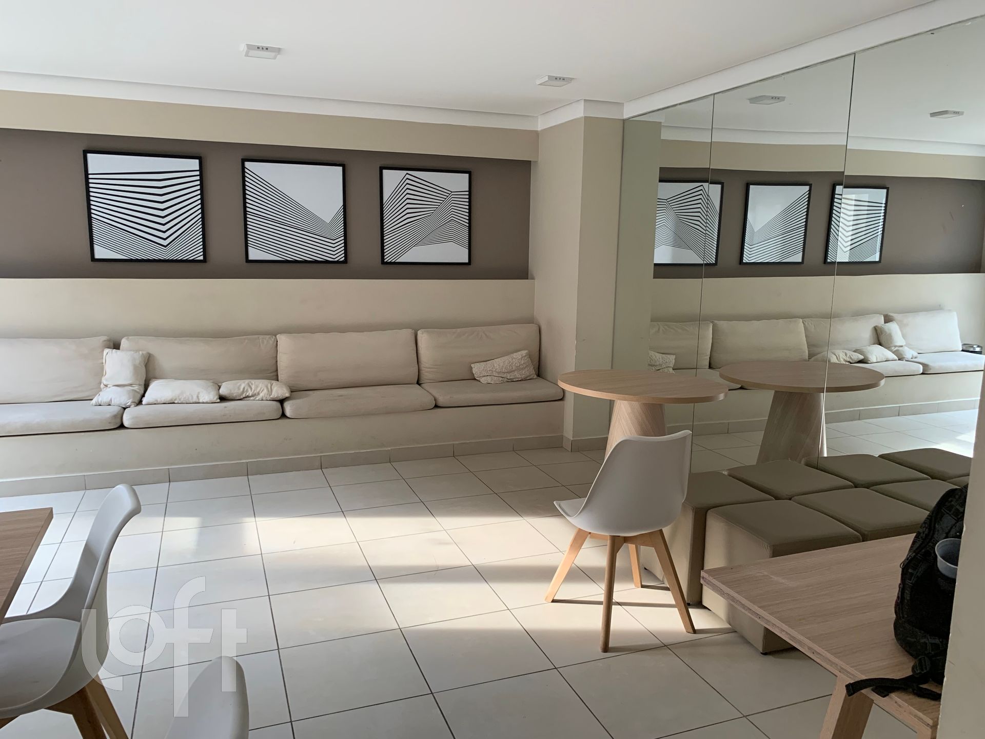 Apartamento à venda com 1 quarto, 35m² - Foto 13