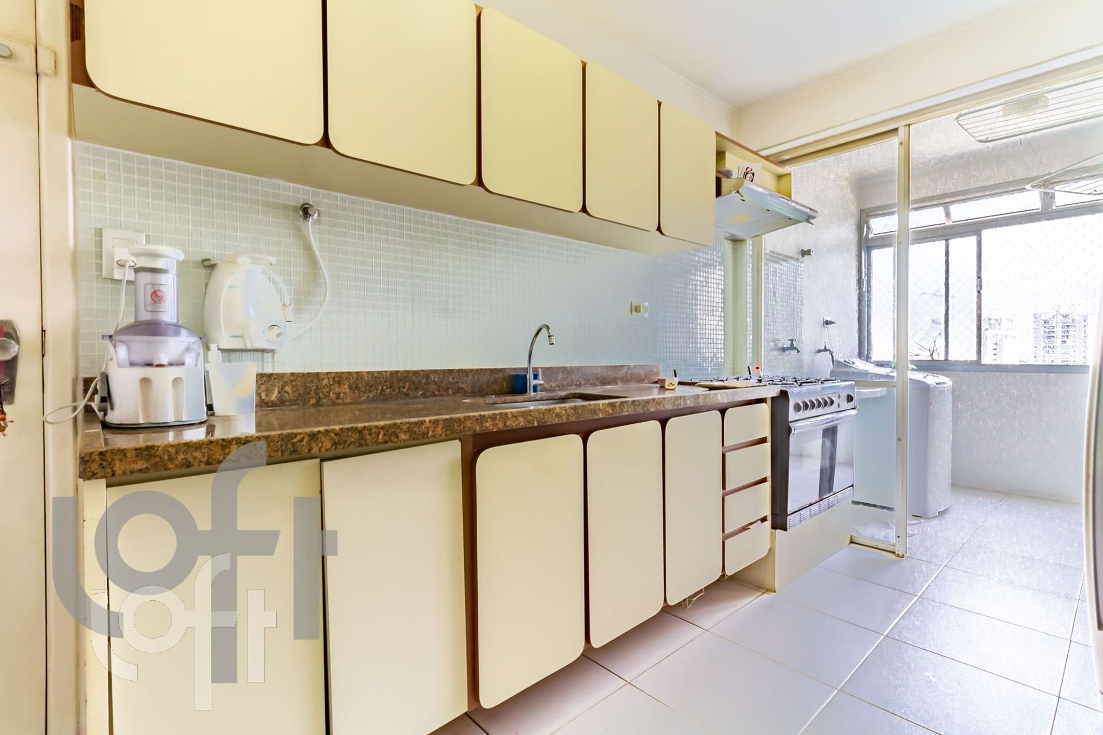 Apartamento à venda com 2 quartos, 117m² - Foto 10