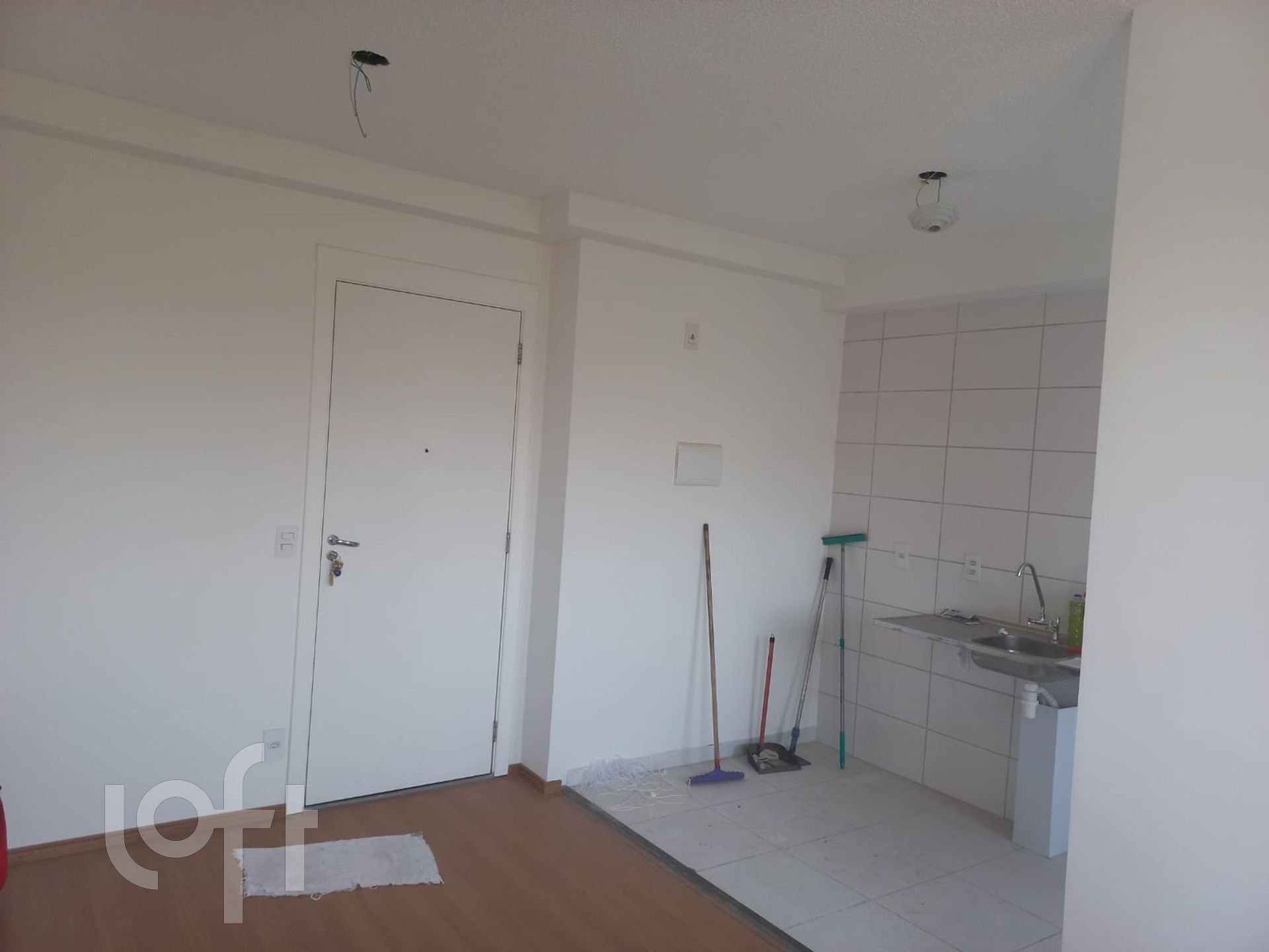 Apartamento à venda com 2 quartos, 40m² - Foto 6