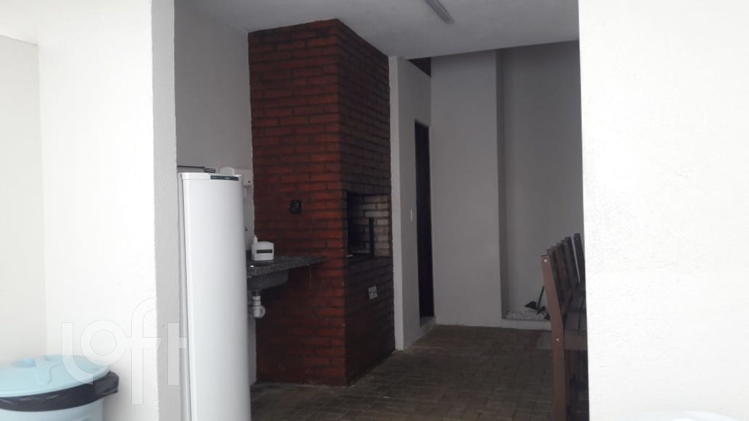 Apartamento à venda com 2 quartos, 44m² - Foto 8