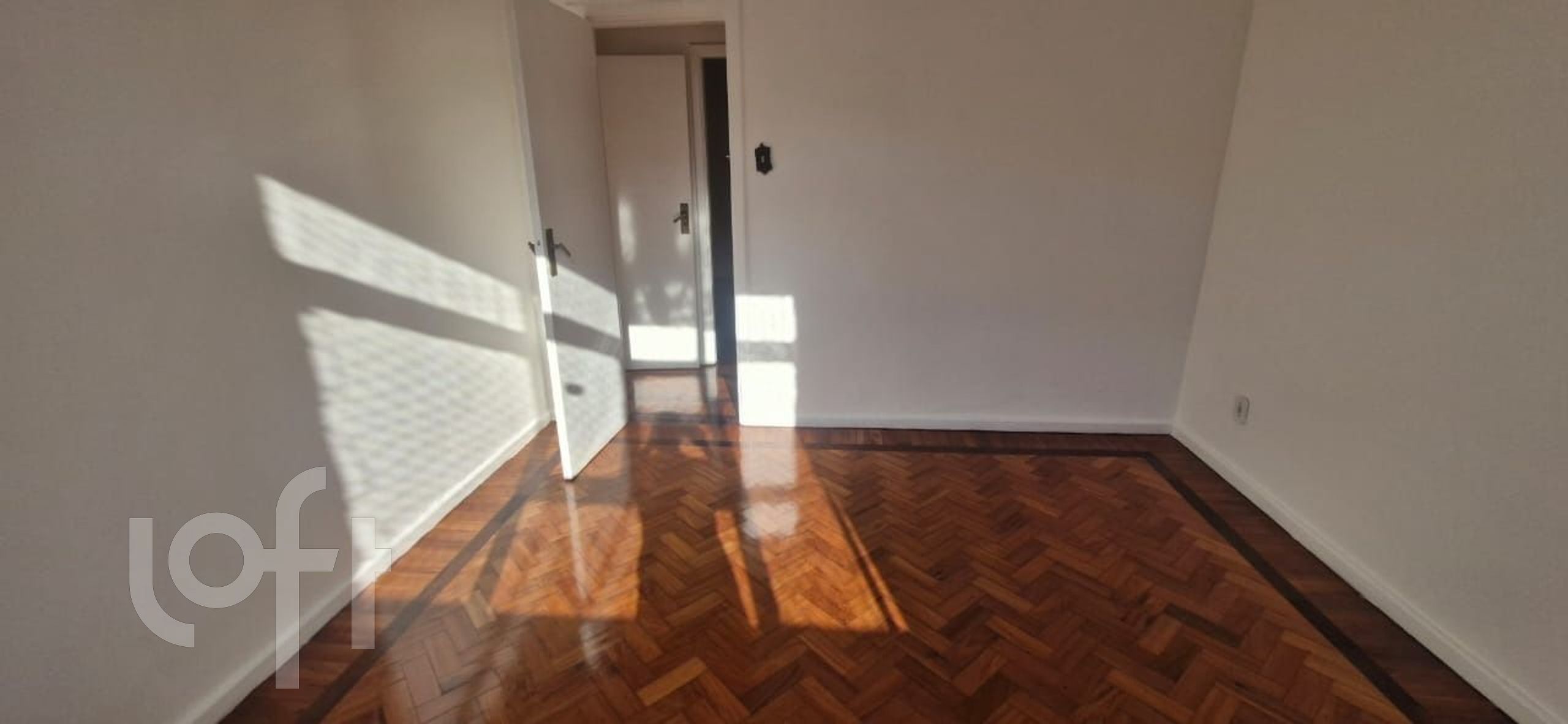 Apartamento à venda com 2 quartos, 80m² - Foto 10