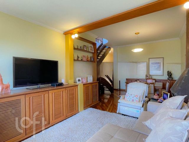 Apartamento com 326m², 4 dormitórios, 2 suítes, 1 vaga, Rio Branco em Porto Alegre