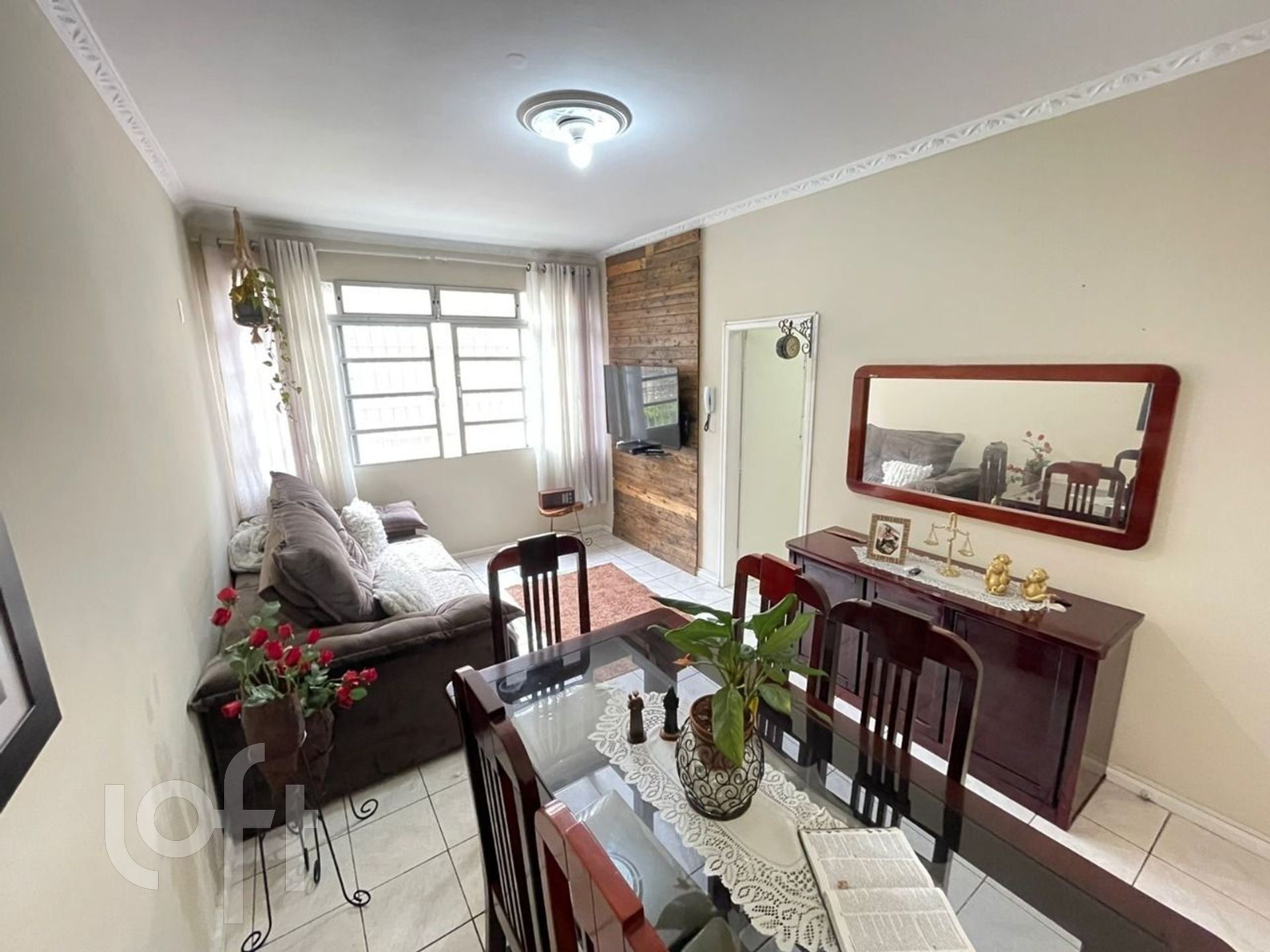 Apartamentos com 74m², 2 quartos, 1 garagem, no bairro Centro em Florianópolis