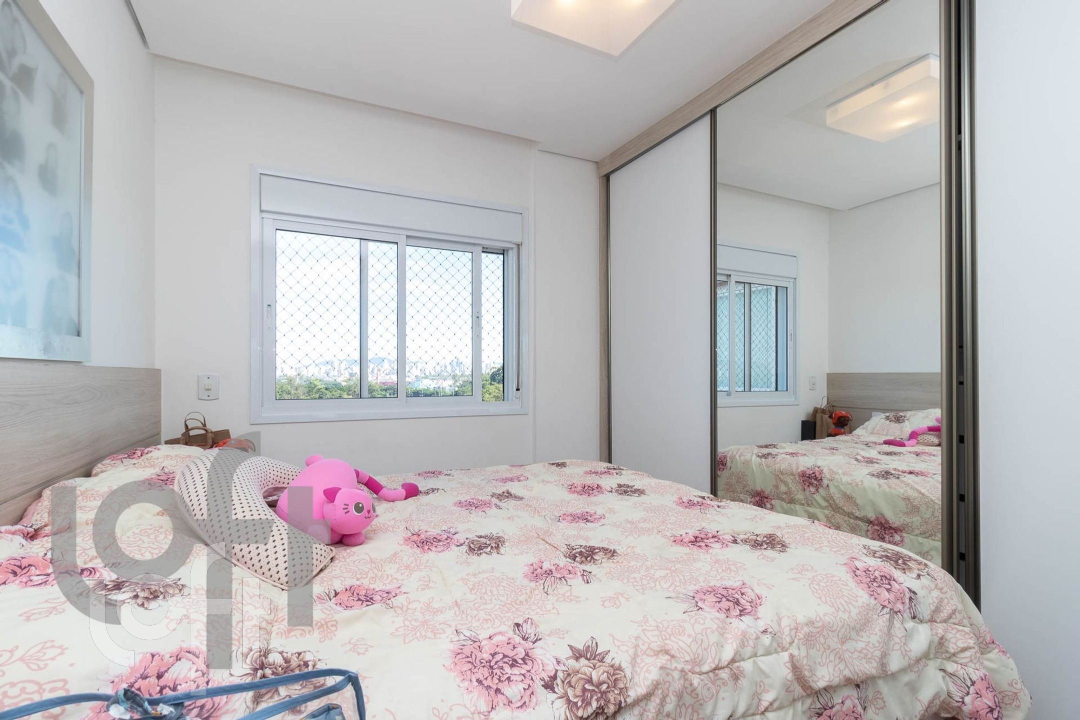 Apartamento à venda com 2 quartos, 66m² - Foto 6