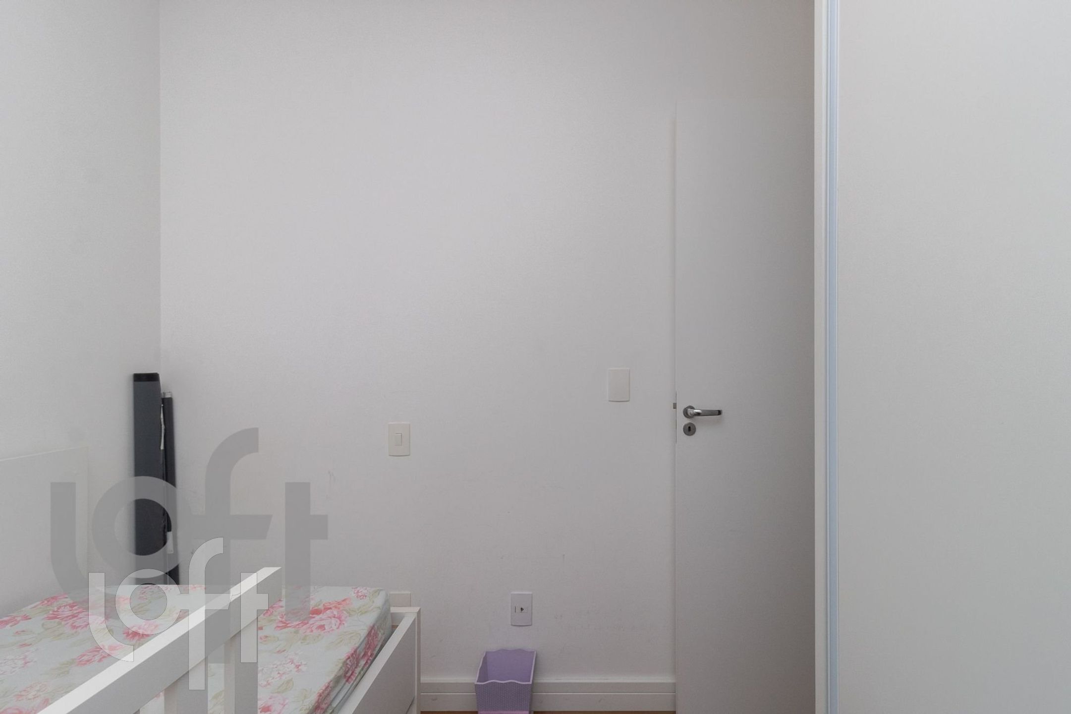 Apartamento à venda com 2 quartos, 66m² - Foto 3