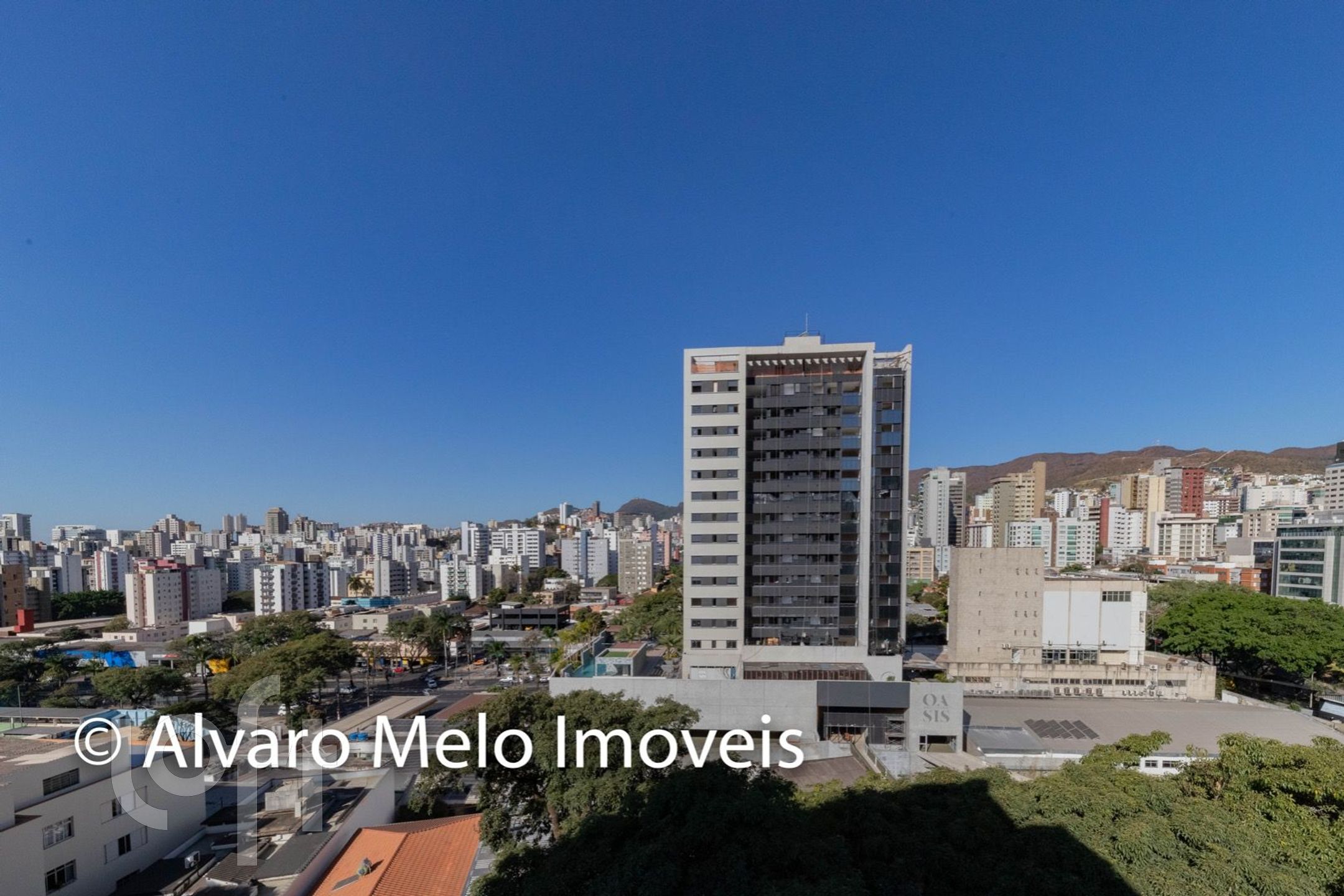 Apartamento à venda com 2 quartos, 192m² - Foto 2