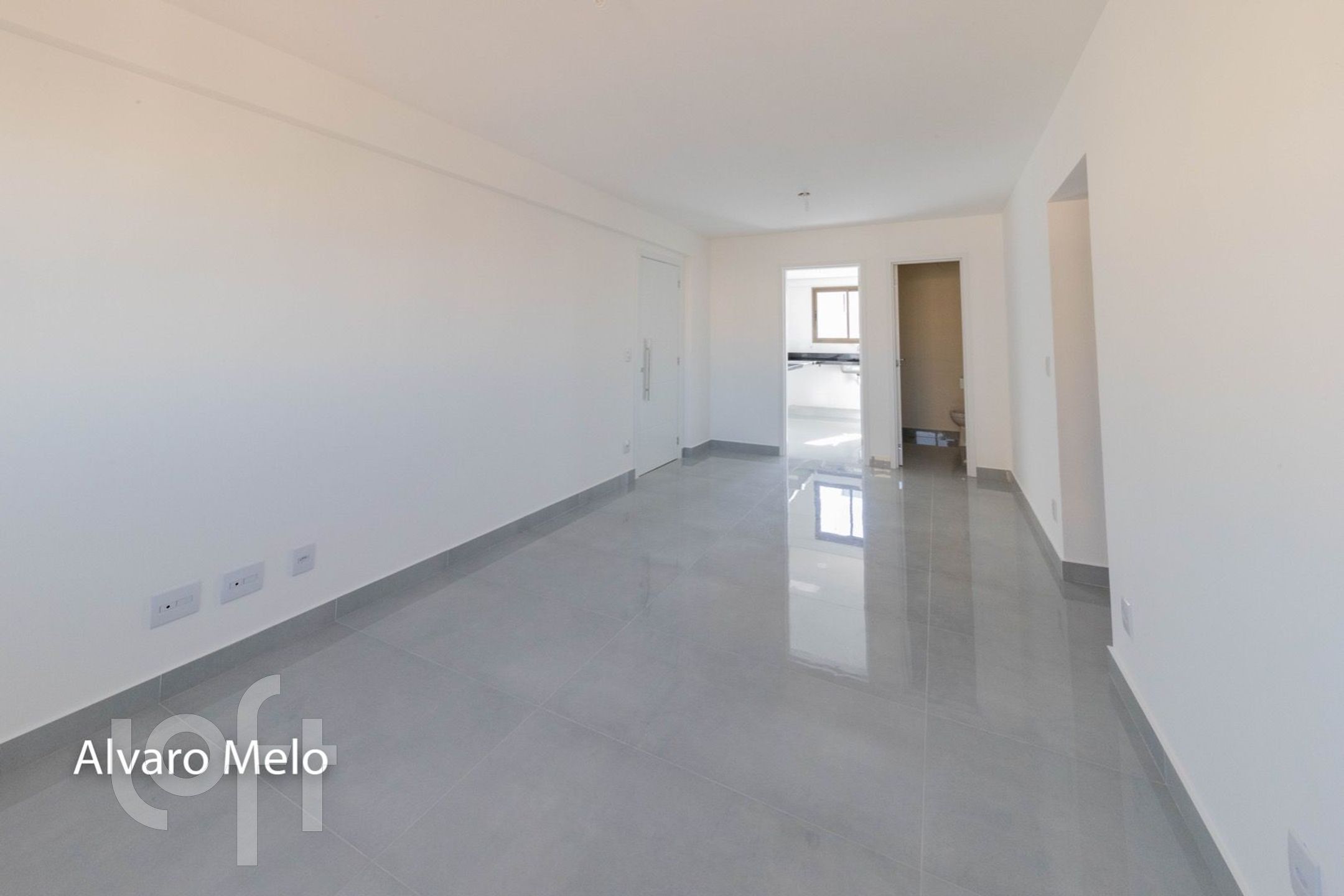 Apartamento à venda com 2 quartos, 192m² - Foto 3