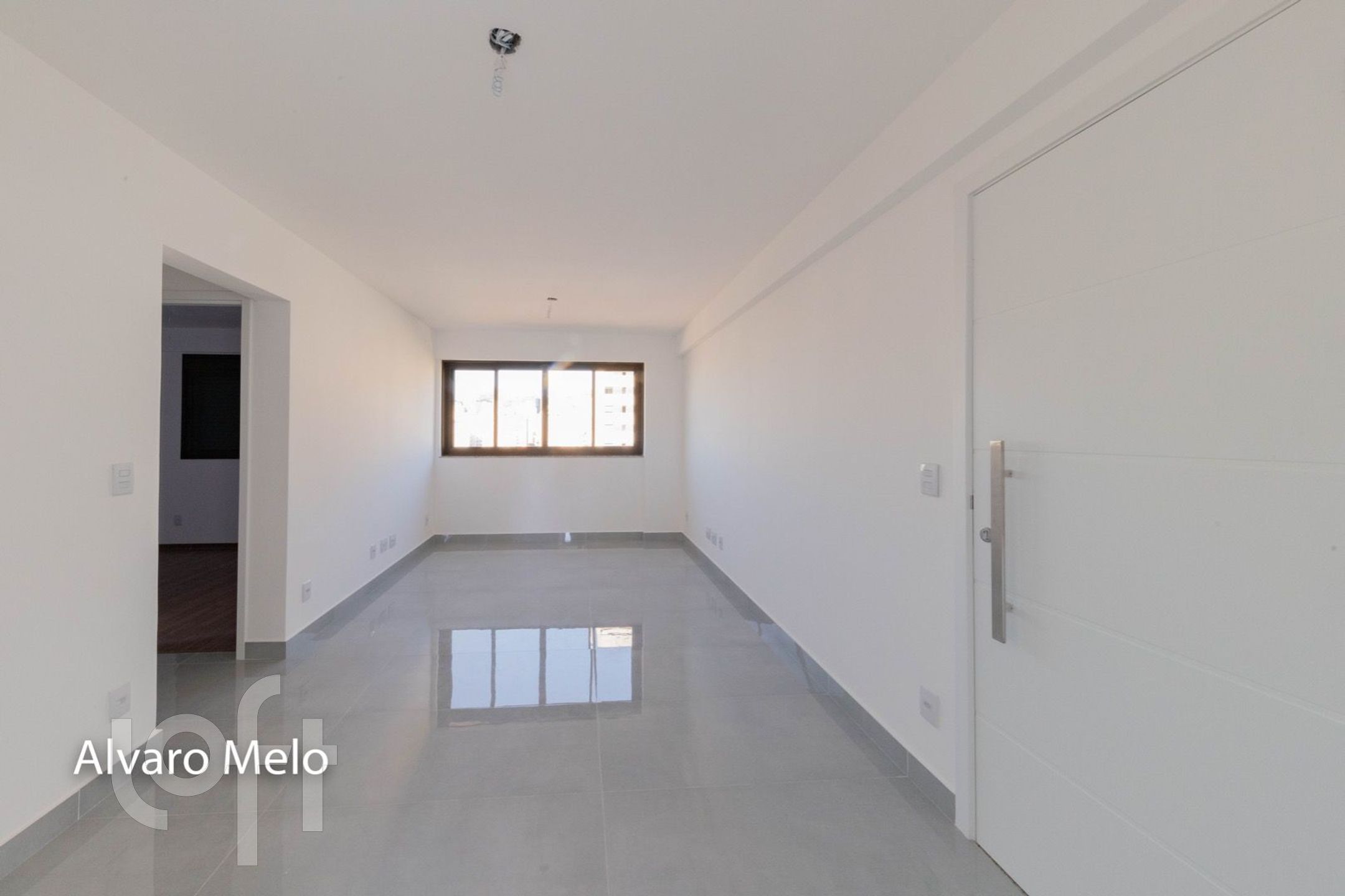 Apartamento à venda com 2 quartos, 192m² - Foto 1