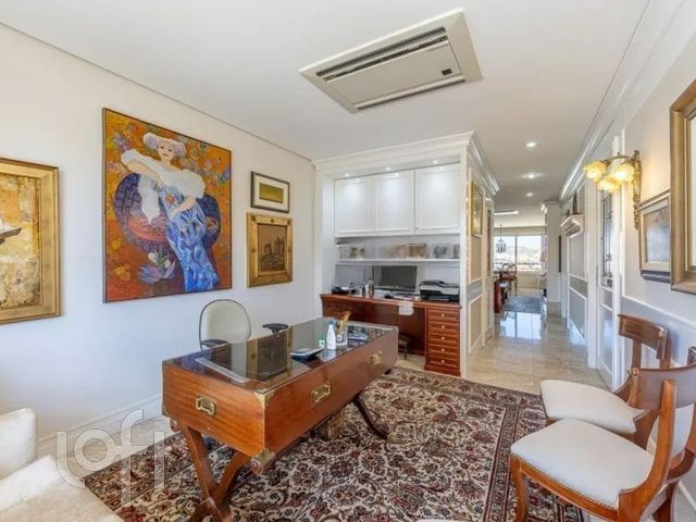 Apartamento com 334m², 3 dormitórios, 3 suítes, 4 vagas, Bela Vista em Porto Alegre