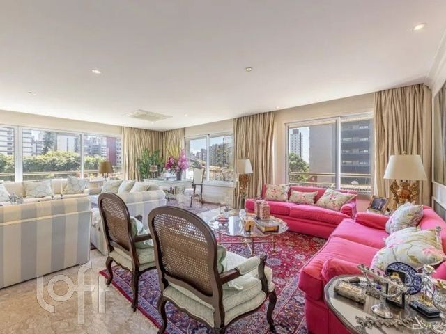 Apartamento com 334m², 3 dormitórios, 3 suítes, 4 vagas, Bela Vista em Porto Alegre