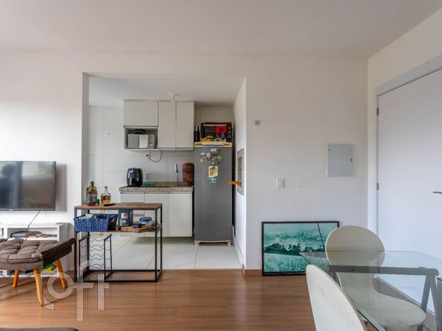 Apartamento com 70m², 2 dormitórios, 1 suíte, 1 vaga, Cristo Redentor em Porto Alegre