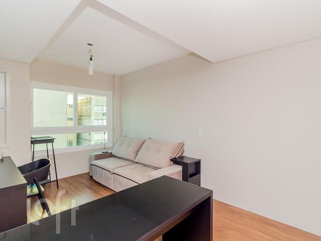 Apartamento com 32m², 1 dormitório, 1 suíte, 1 vaga, Moinhos de Vento em Porto Alegre