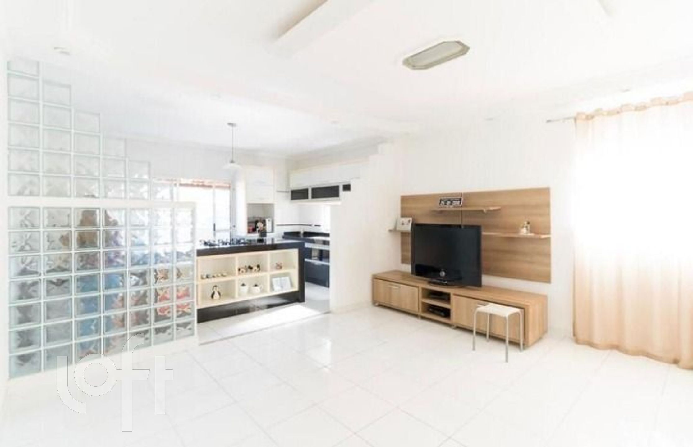 Casa à venda em Cangaíba com 200 m², 2 quartos, 1
