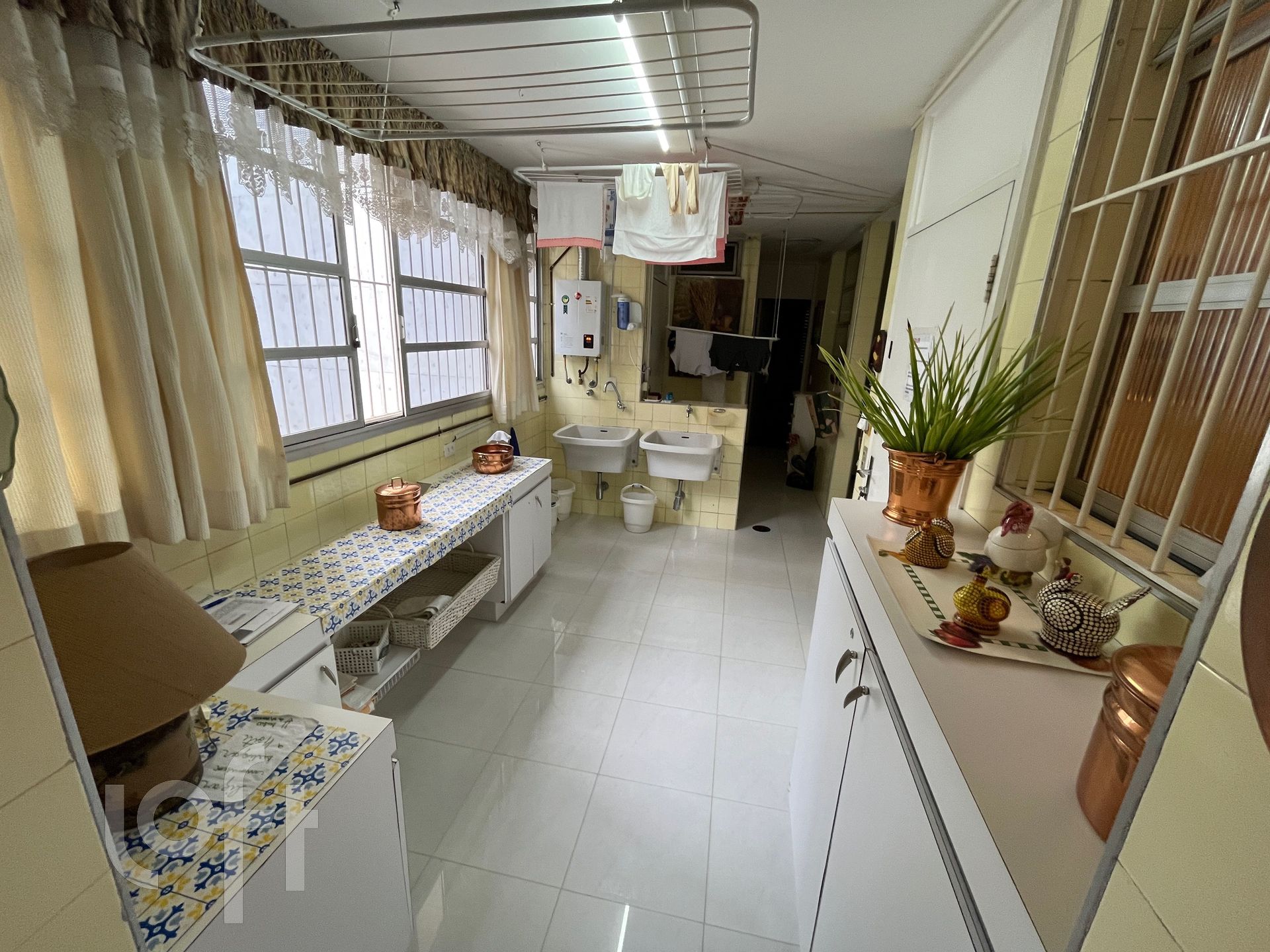 Apartamento à venda com 4 quartos, 333m² - Foto 7