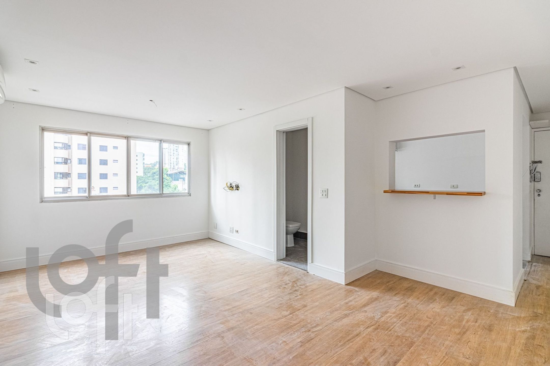 Apartamento à venda com 3 quartos, 95m² - Foto 1