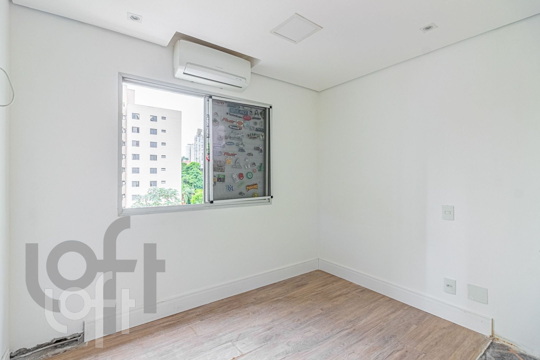 Apartamento à venda com 3 quartos, 95m² - Foto 8