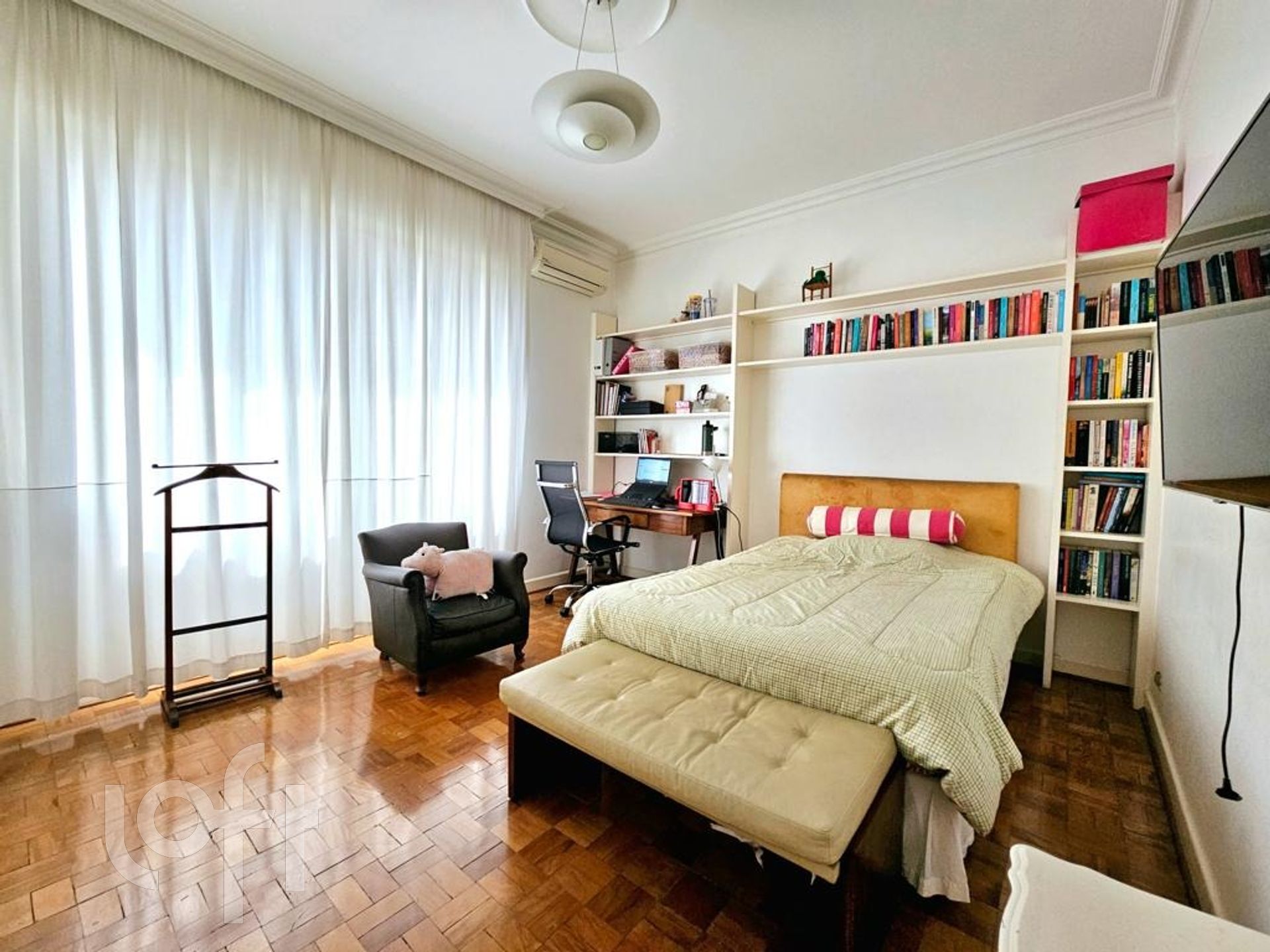 Apartamento à venda com 3 quartos, 276m² - Foto 13