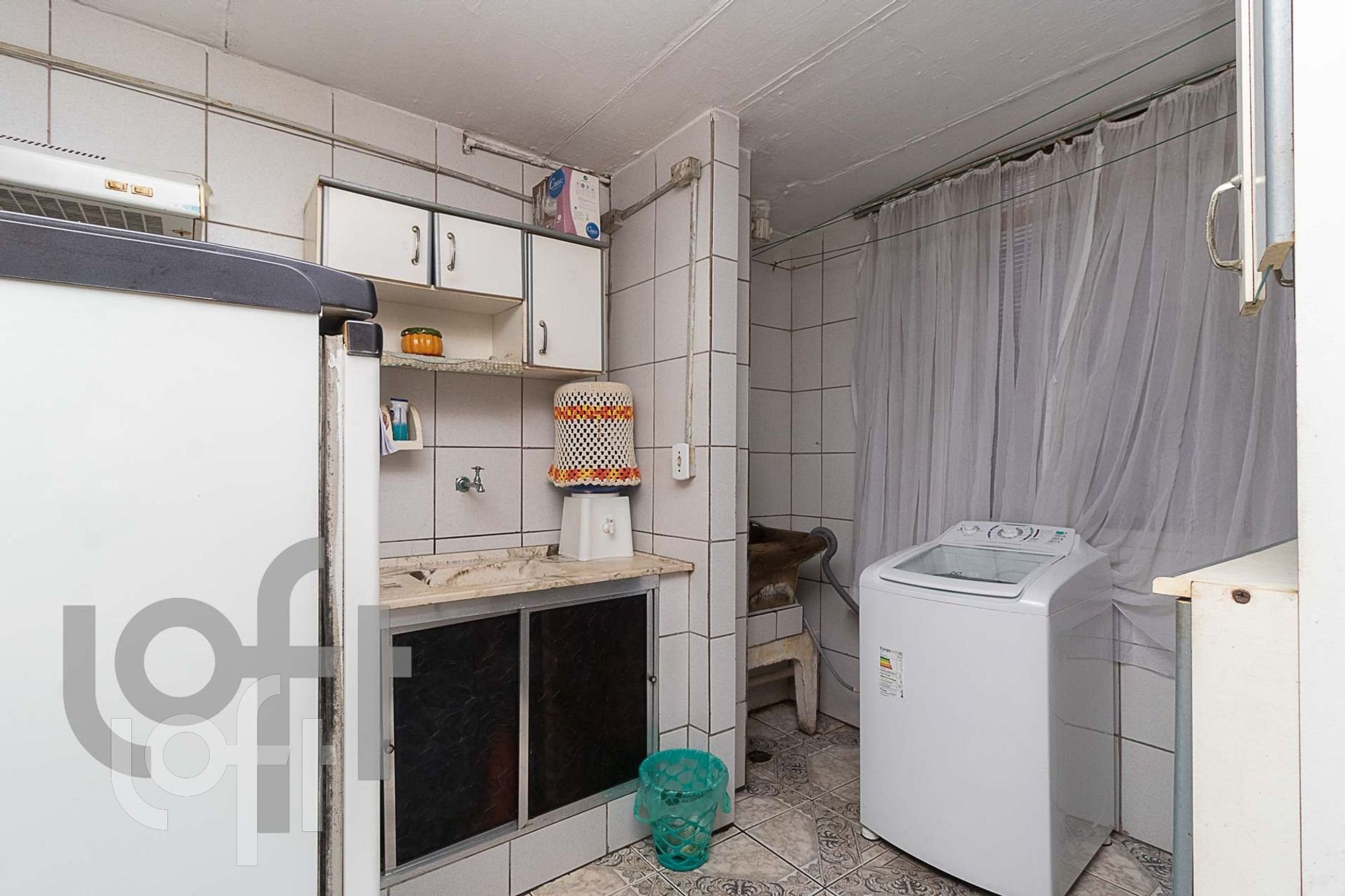 Apartamento à venda com 2 quartos, 42m² - Foto 17